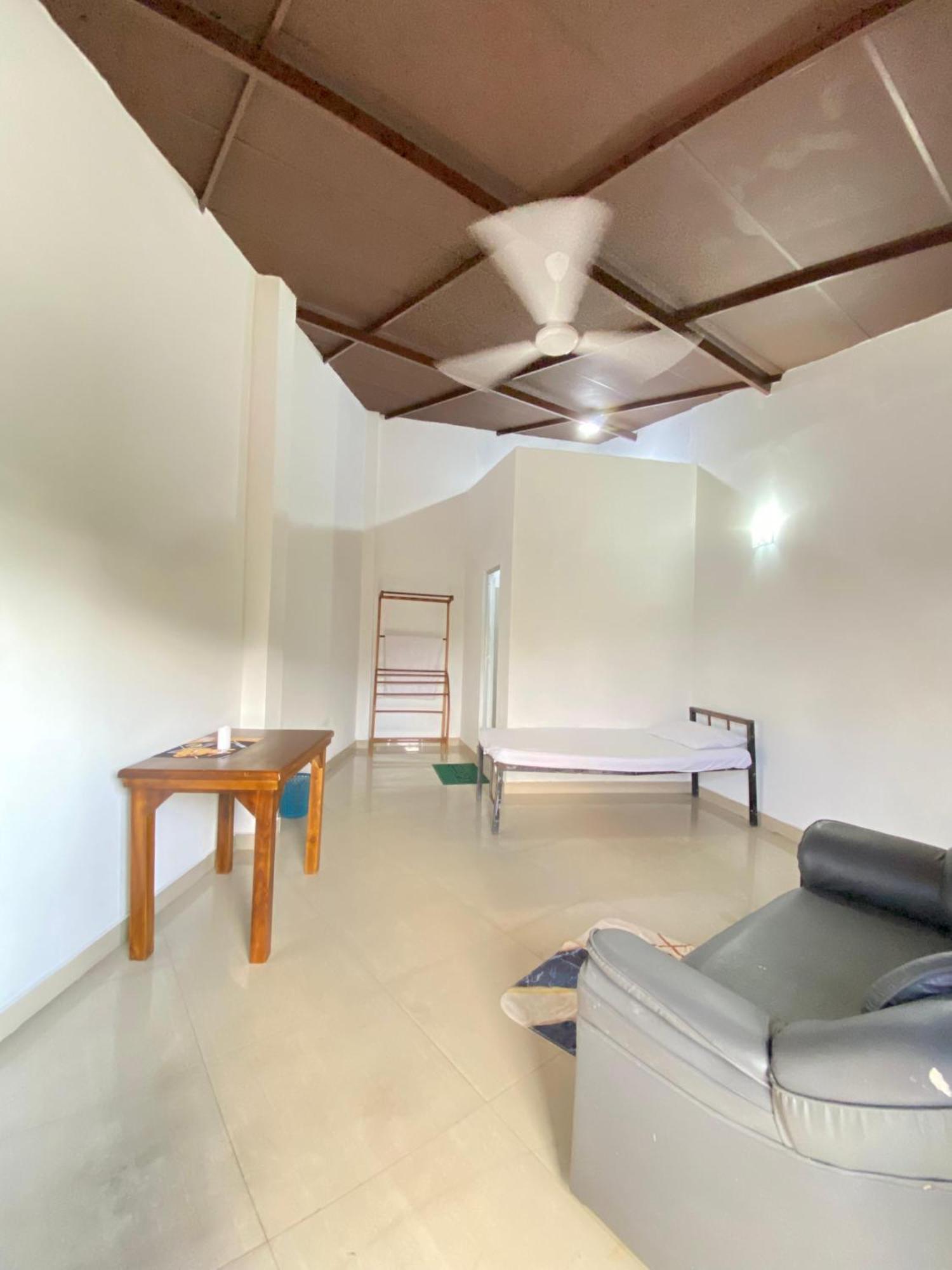 Airport City Hotel Katunayaka Kültér fotó