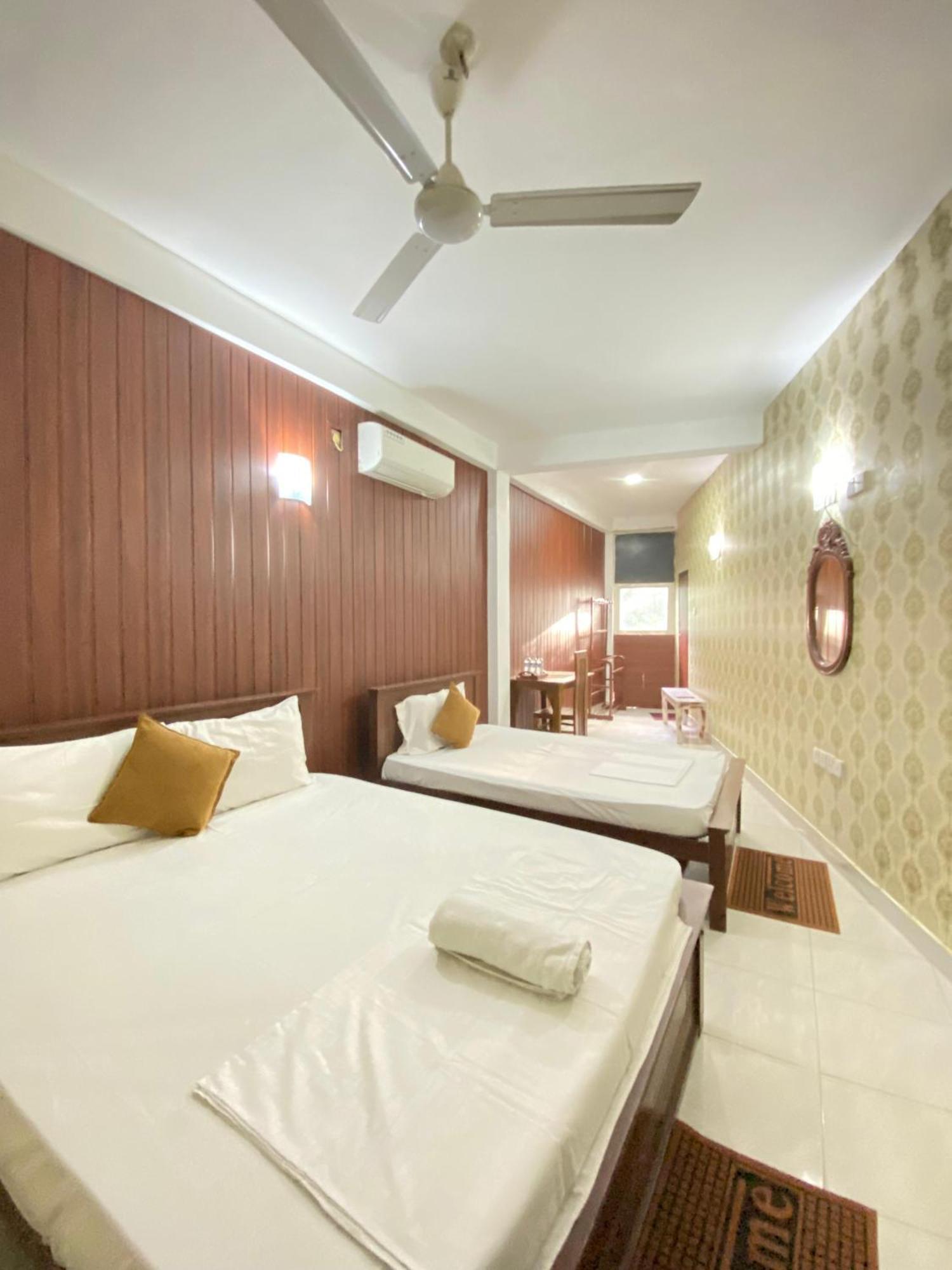 Airport City Hotel Katunayaka Kültér fotó