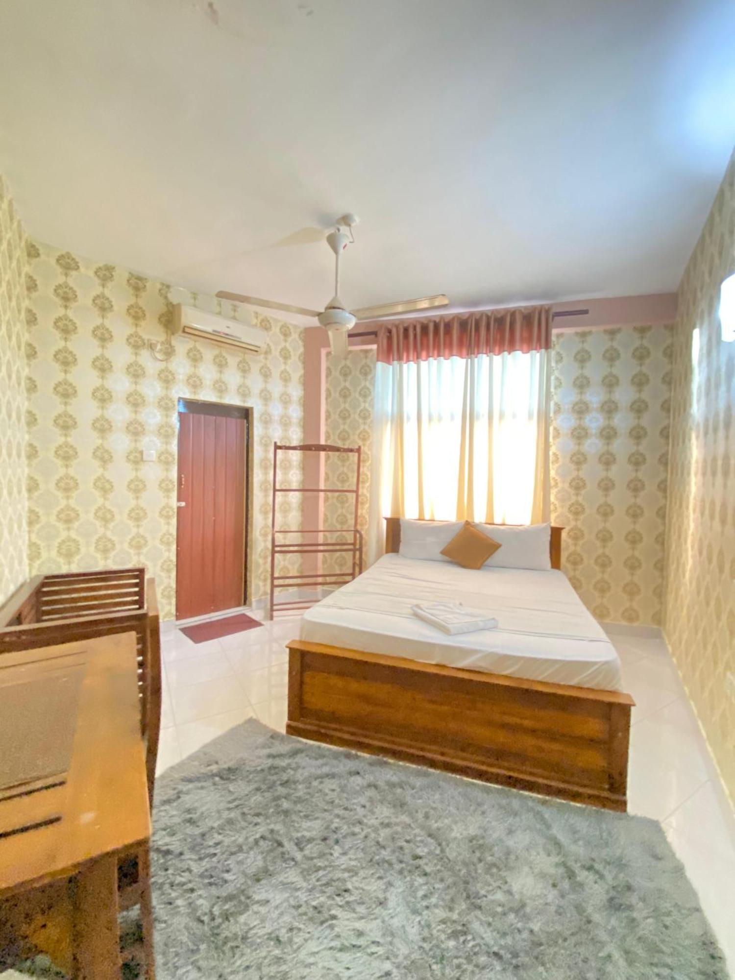 Airport City Hotel Katunayaka Kültér fotó
