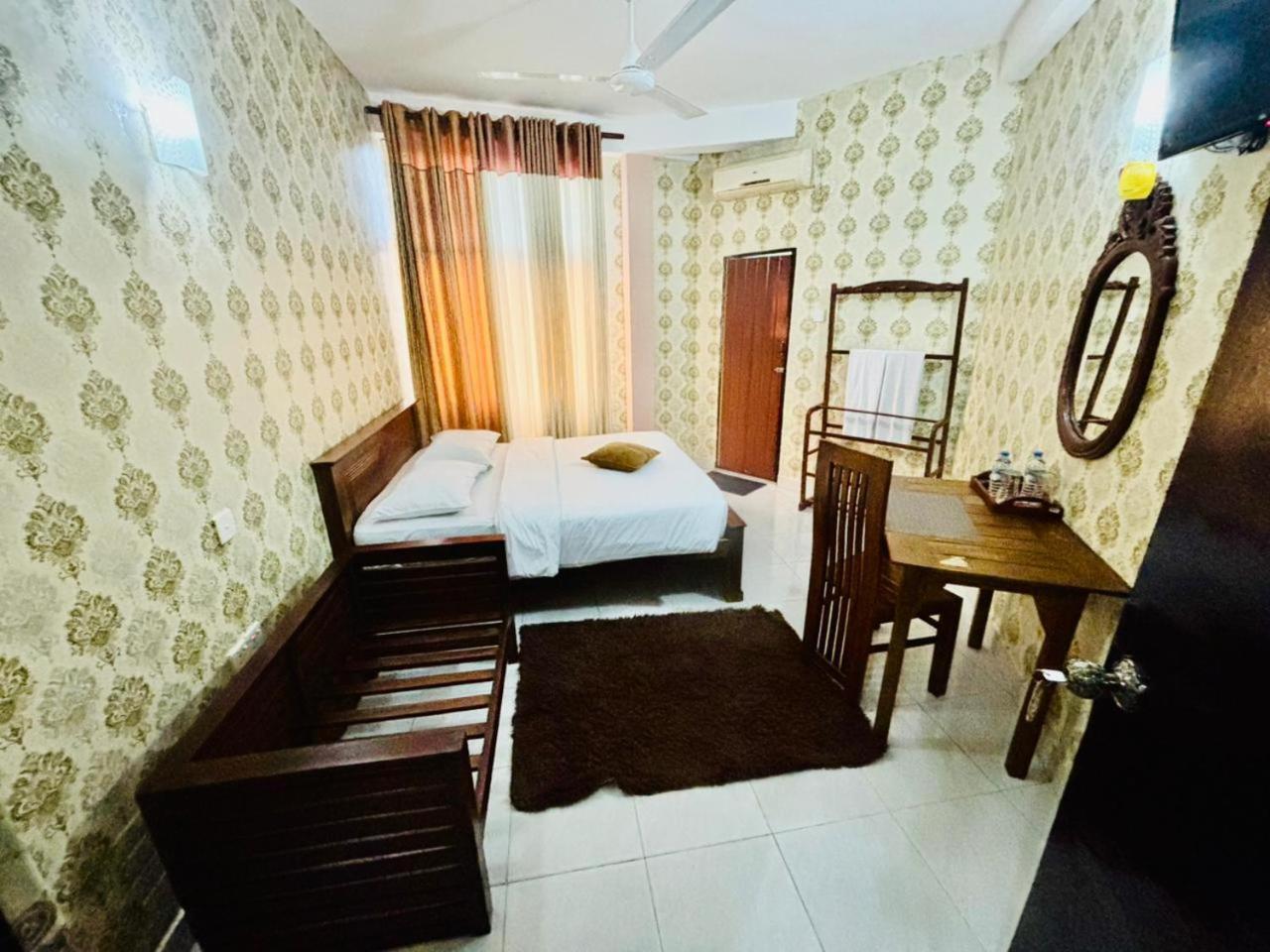 Airport City Hotel Katunayaka Kültér fotó